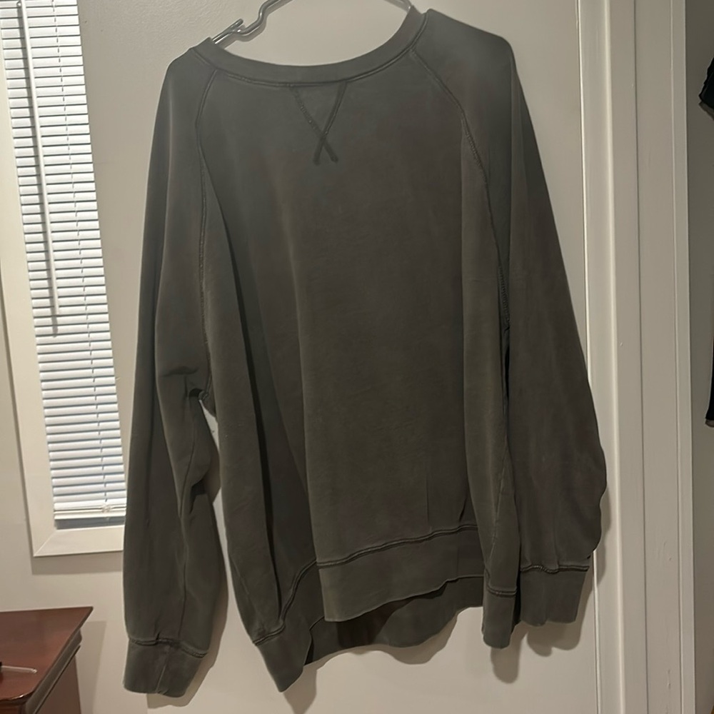 Grey crewneck sweater size XXL from men’s section